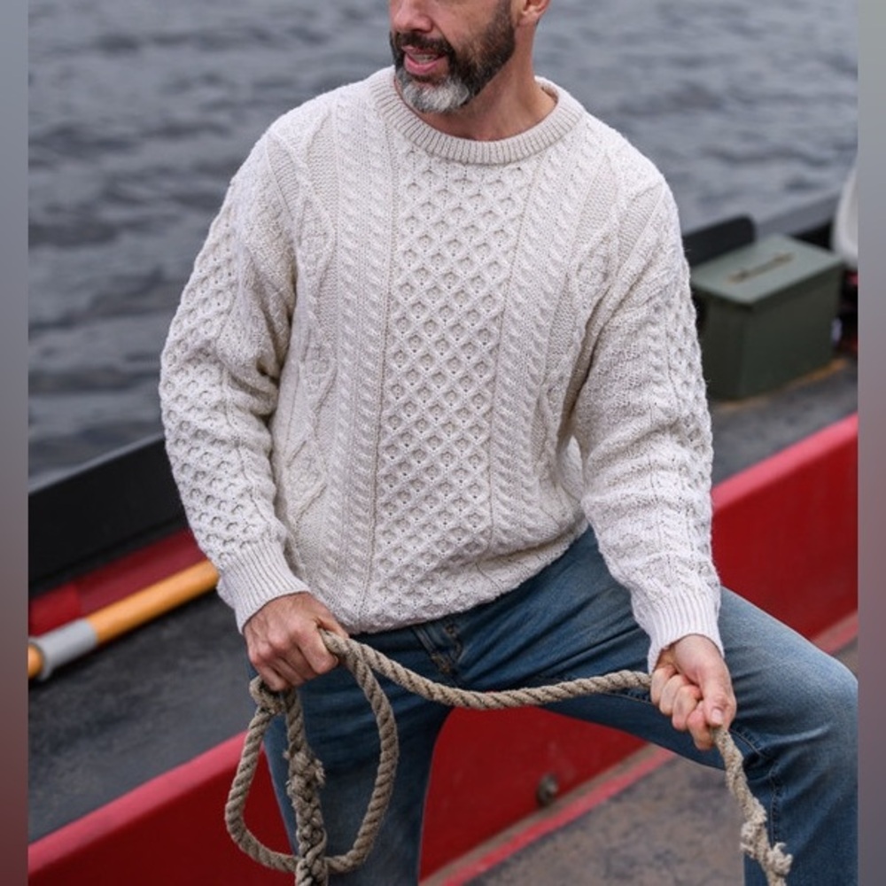 Aran Sweater Market Men’s White Lightweight - Picture 3 of 10